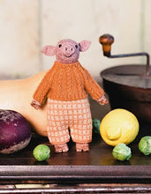 Load image into Gallery viewer, Mouche & Friends by Cinthia Vallet