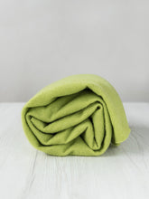 Load image into Gallery viewer, Pre Felt wool