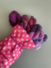 Load image into Gallery viewer, Mother's Day Posies Mini Kit