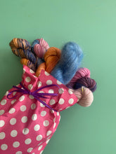 Load image into Gallery viewer, Mother's Day Posies Mini Kit