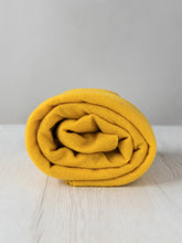 Load image into Gallery viewer, Pre Felt wool