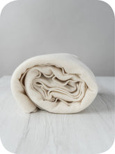 Load image into Gallery viewer, Pre Felt wool
