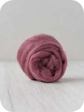 Load image into Gallery viewer, Merino Wool Top/Roving
