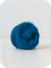 Load image into Gallery viewer, Merino Wool Top/Roving