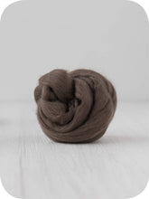 Load image into Gallery viewer, Merino Wool Top/Roving