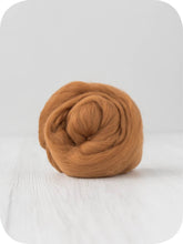 Load image into Gallery viewer, Merino Wool Top/Roving