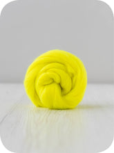 Load image into Gallery viewer, Merino Wool Top/Roving
