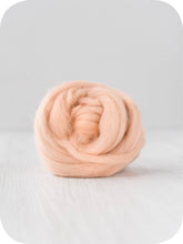 Load image into Gallery viewer, Merino Wool Top/Roving