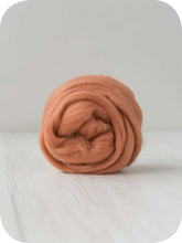 Load image into Gallery viewer, Merino Wool Top/Roving