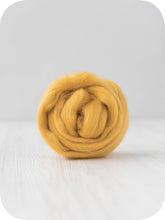 Load image into Gallery viewer, Merino Wool Top/Roving