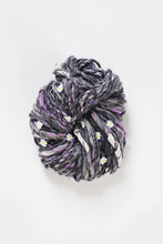 Load image into Gallery viewer, Daisy chain by Knit Collage
