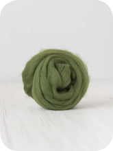 Load image into Gallery viewer, Merino Wool Top/Roving