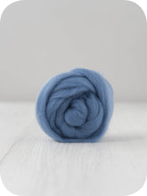 Load image into Gallery viewer, Merino Wool Top/Roving