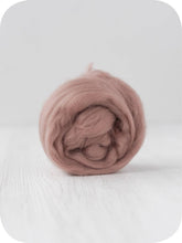Load image into Gallery viewer, Merino Wool Top/Roving