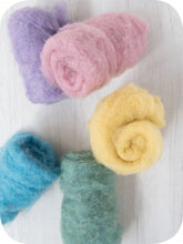 Load image into Gallery viewer, Maori Bergschaf Blend Wool Batting
