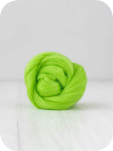 Load image into Gallery viewer, Merino Wool Top/Roving