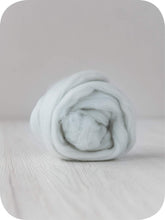 Load image into Gallery viewer, Merino Wool Top/Roving