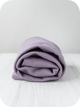 Load image into Gallery viewer, Pre Felt wool