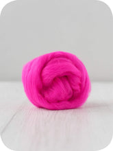 Load image into Gallery viewer, Merino Wool Top/Roving