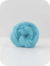 Load image into Gallery viewer, Merino Wool Top/Roving