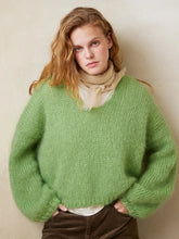 Load image into Gallery viewer, Facile Cardigan or Sweater pattern by Sandnes Garn
