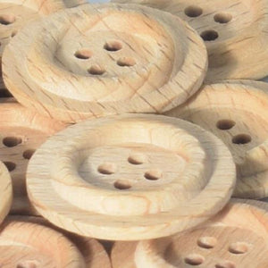 Natural Wood 30 mm 4 hole dill button