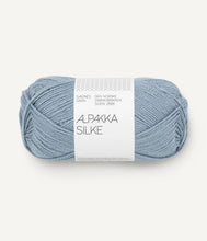 Load image into Gallery viewer, Alpaca &amp; Silk by Sandnes Garn
