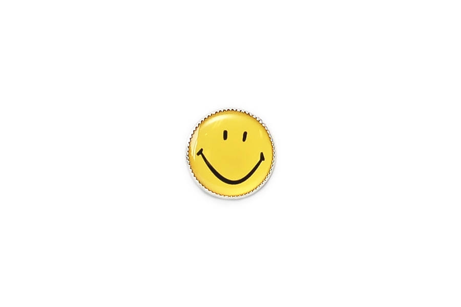 Button Picture - Smiley - Yellow - Round Shank 18MM