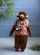 Load image into Gallery viewer, Mouche &amp; Friends by Cinthia Vallet
