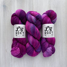 Load image into Gallery viewer, Leo &amp; Roxy Sock Yarn
