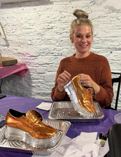 Load image into Gallery viewer, Shiny Shoes Workshop - Wednesday June 18th 6:00 pm - 9:00 pm
