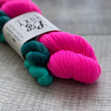 Load image into Gallery viewer, Sock Sets by Leo &amp; Roxy
