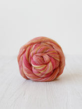 Load image into Gallery viewer, Merino Sugar Candies Varigated Colours
