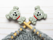 Load image into Gallery viewer, Fox &amp; Pine Stitch Stoppers
