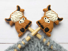 Load image into Gallery viewer, Fox &amp; Pine Stitch Stoppers
