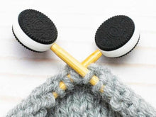 Load image into Gallery viewer, Fox &amp; Pine Stitch Stoppers
