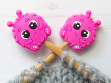 Load image into Gallery viewer, Fox &amp; Pine Stitch Stoppers
